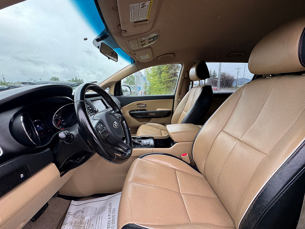 Thumbnail: 2017 Kia Sedona LX