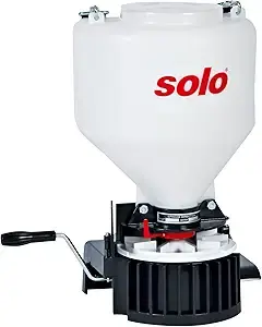 Solo 421 Chest-Mount Granular Spreader
