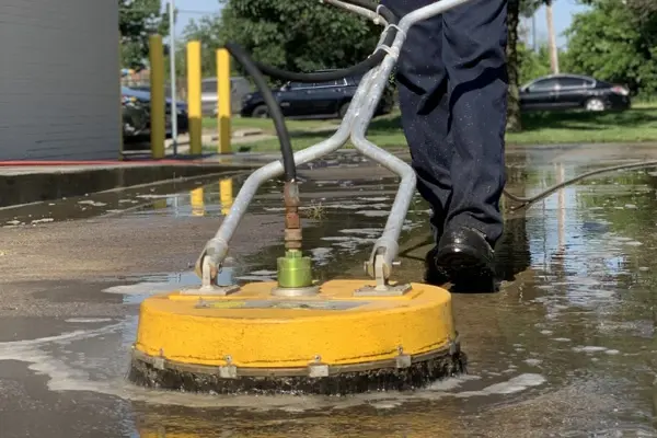 Must Have Surface Cleaning Equipment for Contractors