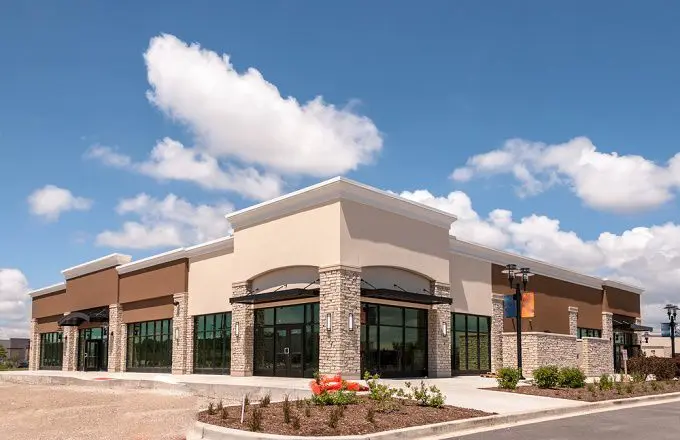 How to Calculate Cap Rate on Retail Properties Before You Invest