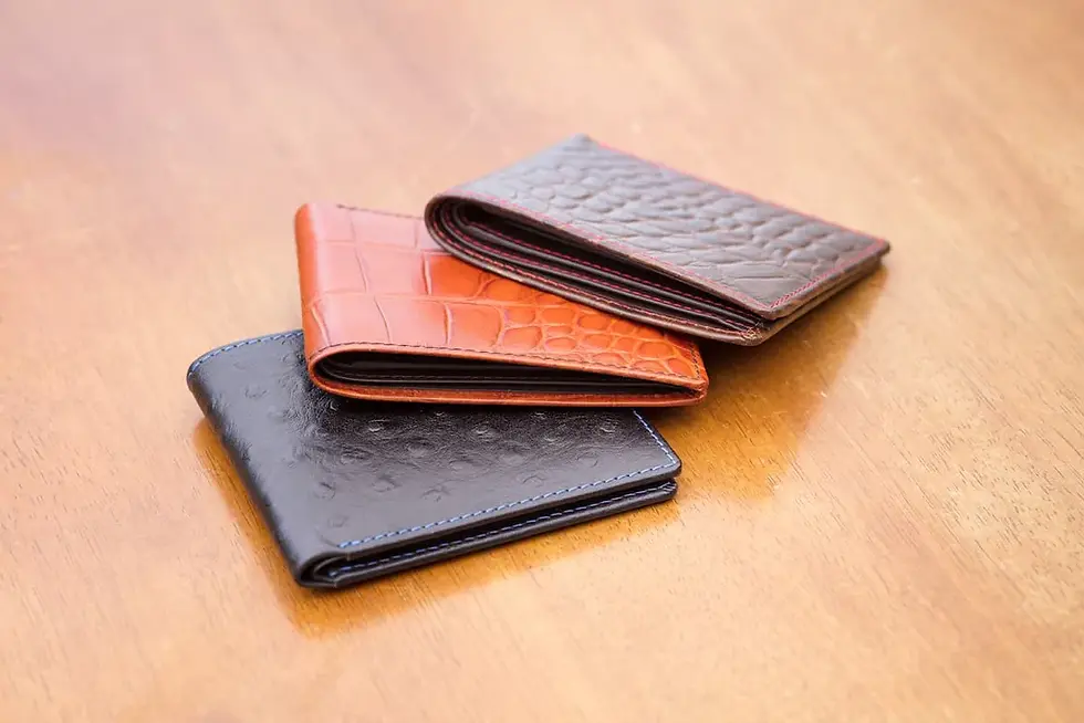 Unveiling the Anthropology of Wallets: Exploring the Evolution of a Modern Artifact
