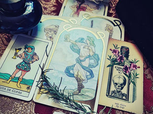 Aterrizando el Tarot: Sota de Copas