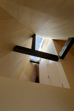 13_10_28_繁田諭建築写真40_福田邸