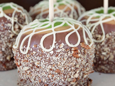 We’re Celebrating National Caramel Apple Day!