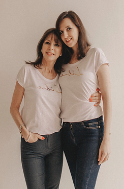 Monique Kirch & Alexandra Kirch.png