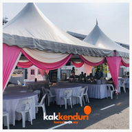 sewa meja dan kerusi setapak untuk jamuan raya dengan meja bulat


