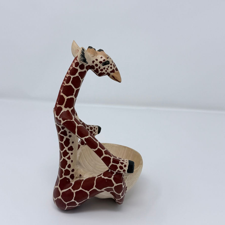 Yoga Giraffe