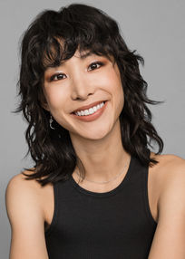 DaphneHeadshotCommercial.jpeg