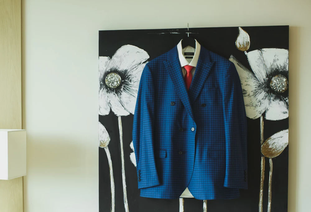 suit hanging