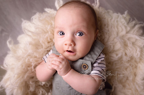 Baby photographer Bicester