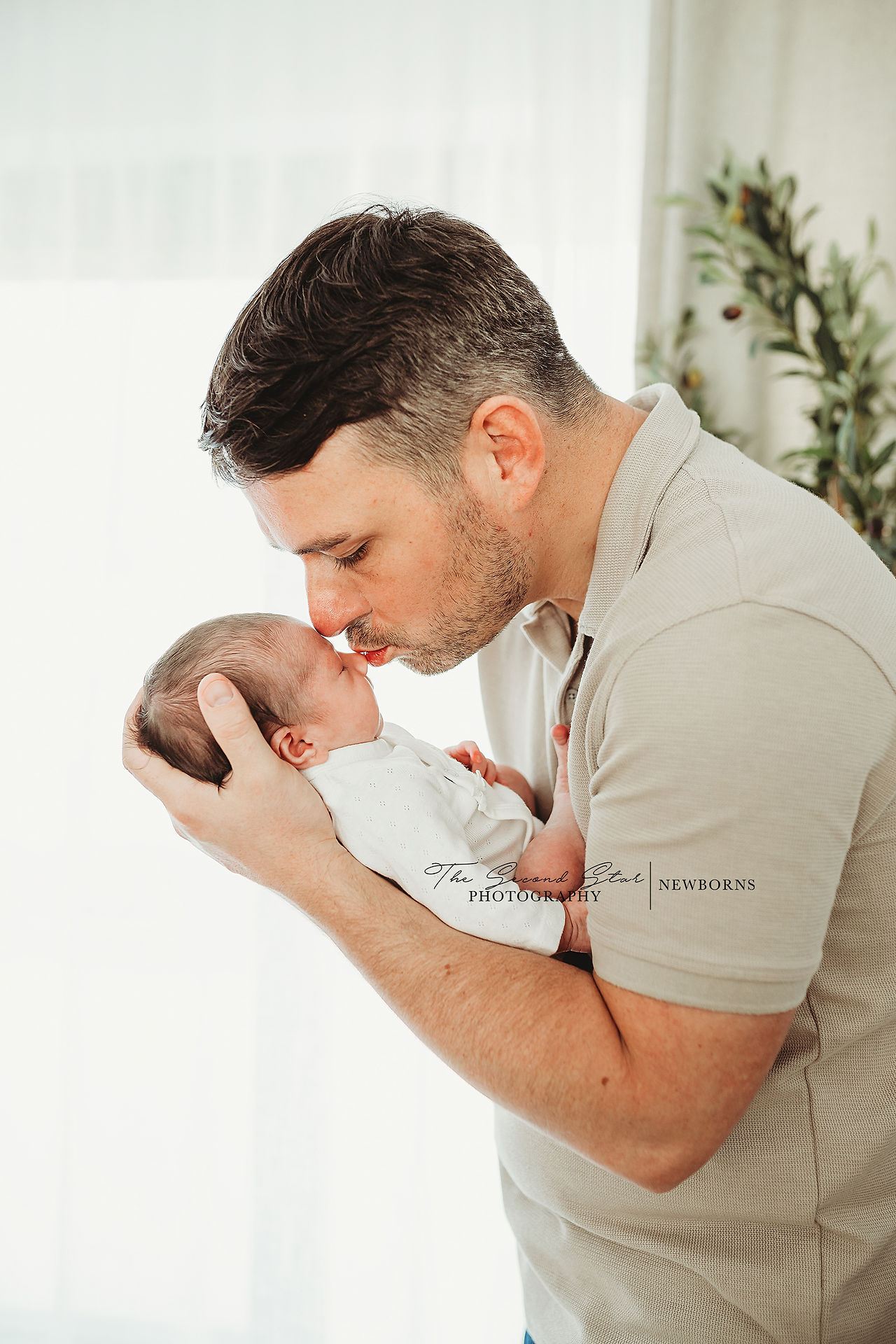 newborn photographer Oxfordshire