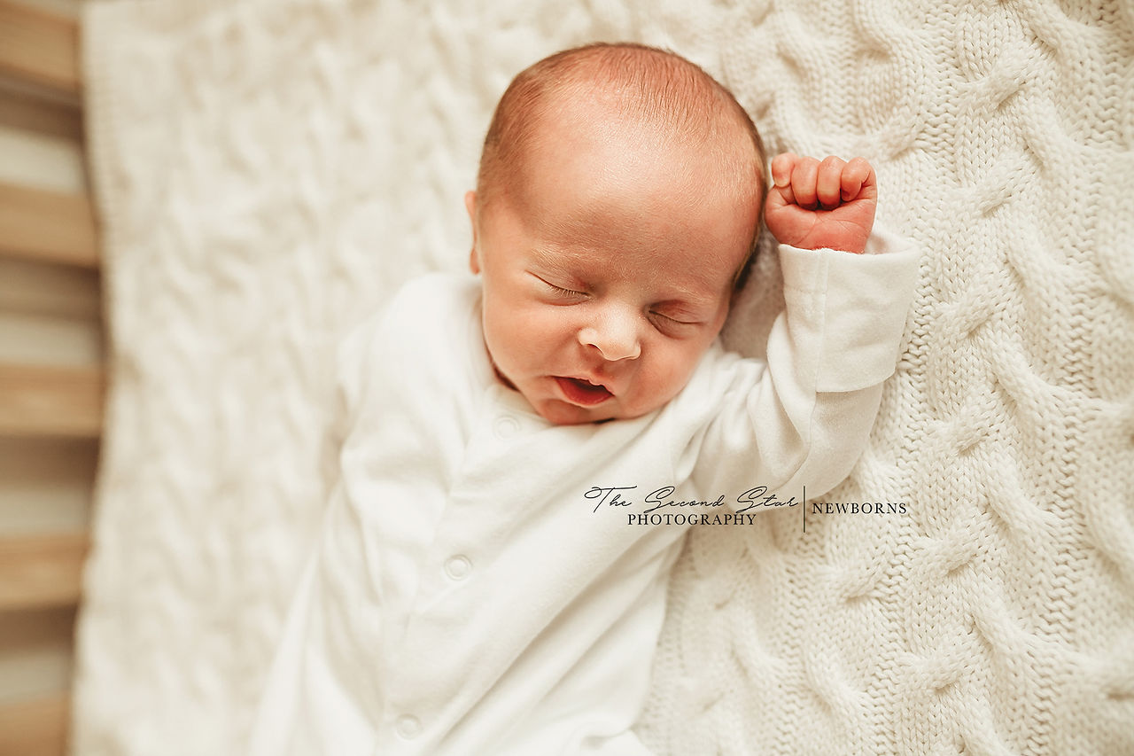 Oxfordshire newborn photographer