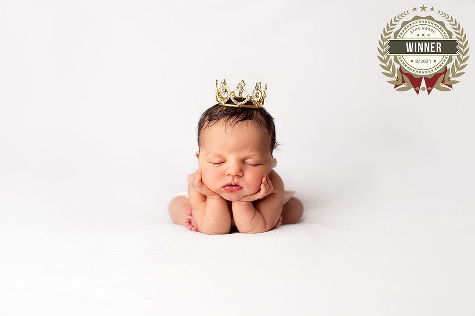 Award Winning Newborn photography Oxfordshire