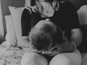 The beauty of lifestyle portraiture - why choose to have in-home lifestyle newborn photo session