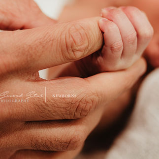 Newborn photographer Bicester