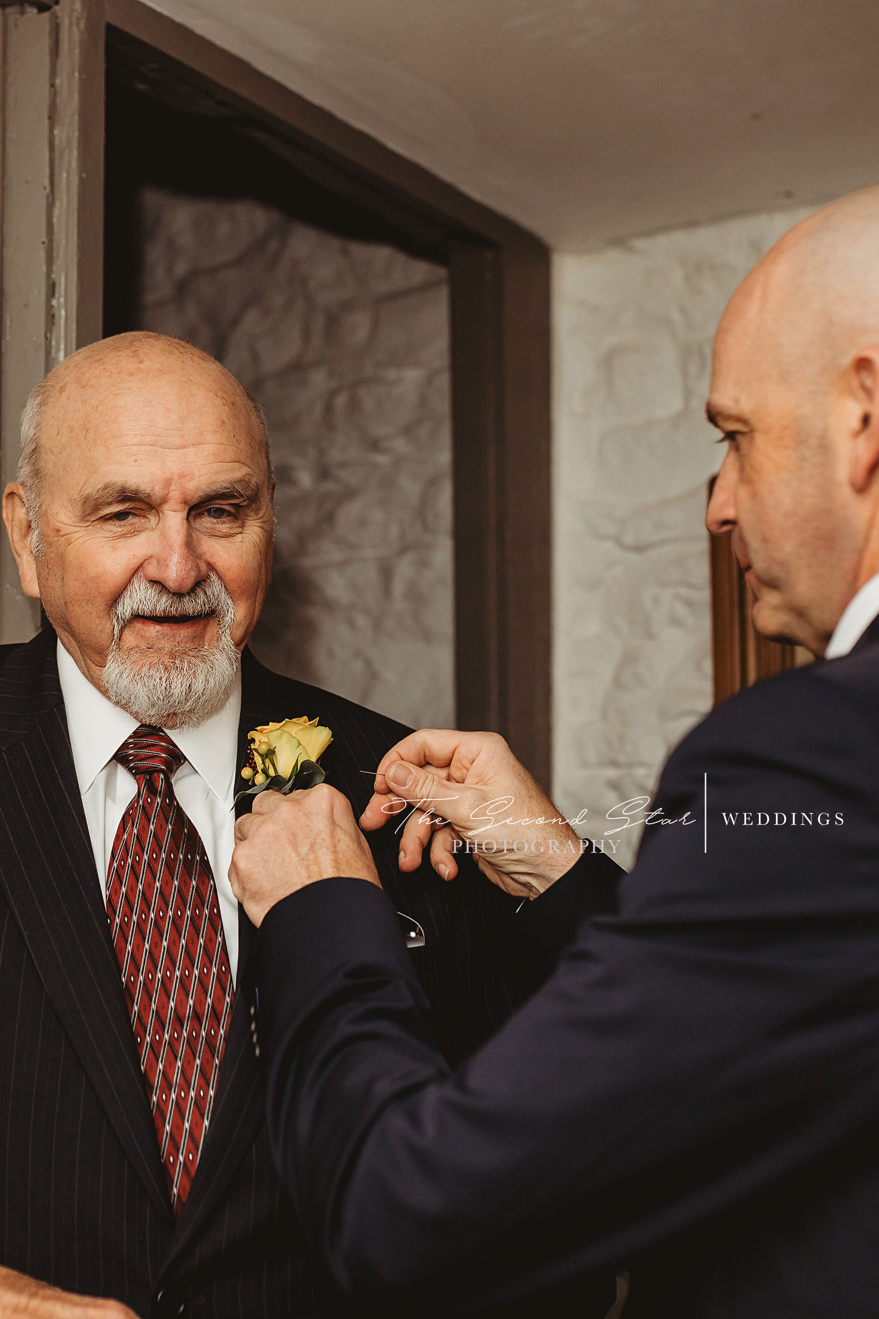 Oxfordshire Wedding Photographer