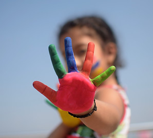 colorful-4043709_1920.jpg