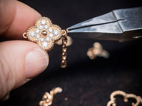 Exploring the Timeless Elegance of Van Cleef & Arpels