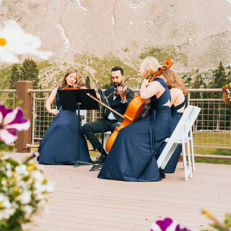 Choosing the Perfect Prelude Music for Your Wedding
