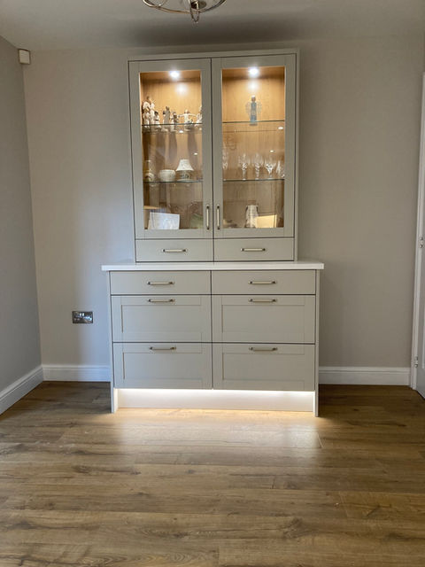 kitchen vertical cabinet