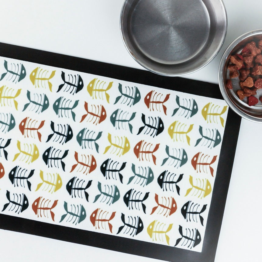 Thumbnail: Pet food placemat - Scandi Bonefish design