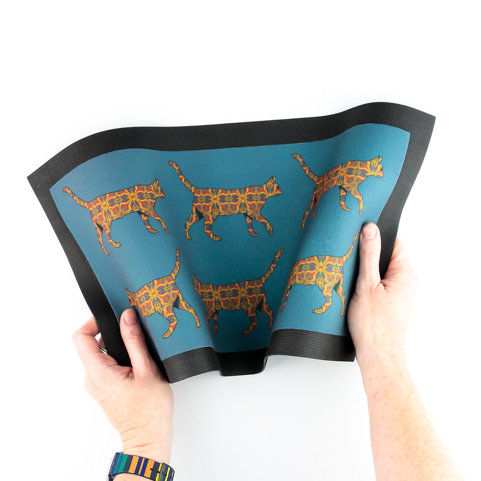 Thumbnail: "Jungle Cat" pet food placemat - 6 cat version