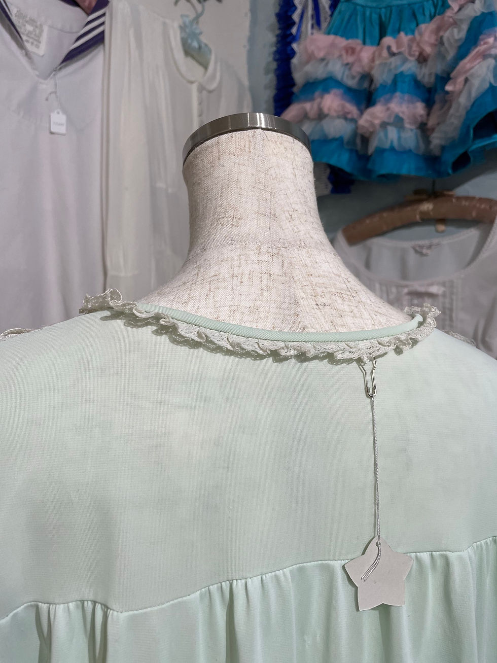 섬네일: mint night blouse