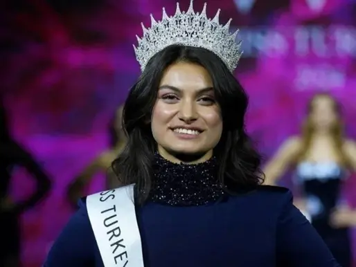 Cemre Üker'in Tacı Geri Alındı!