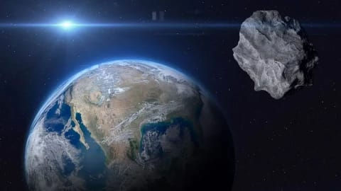 Asteroid 2024 YR4: Dünya ile çarpışma riski düşük, ay ile çarpışma olasılığı