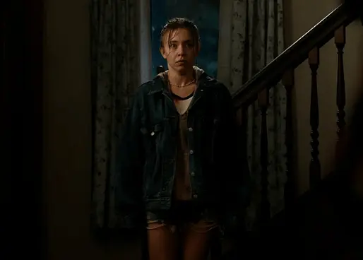 Başrollerinde Jilianne Moore ve Sydney Sweeney'in Olduğu Echo Valley Filmi İlk Fragmanını Paylaştı