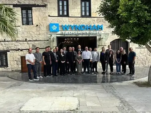 Tarsus’un beklenen oteli açıldı!