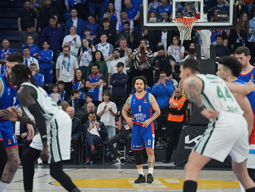 Dörtlü Final Yolunda Efes’e Darbe