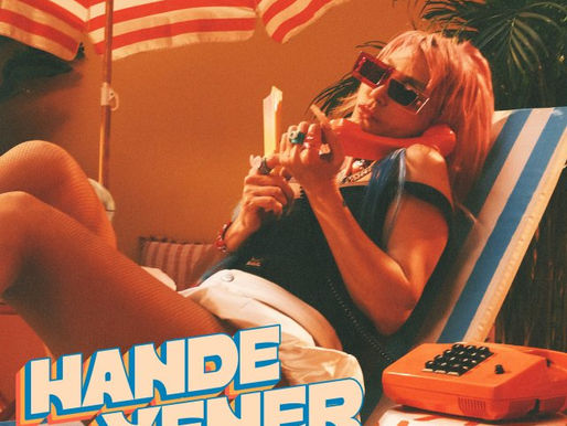 Hande Yener “MAX” İle Geri Döndü!