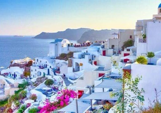 Yunanistan otelleri turist akınına uğradı