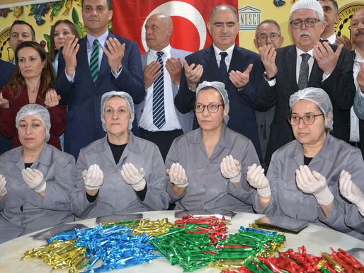 Manisa’da 8 ton Mesir için dua edildi