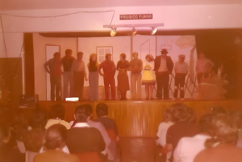 Teatro na casa do povo do Ramalhal - 1974