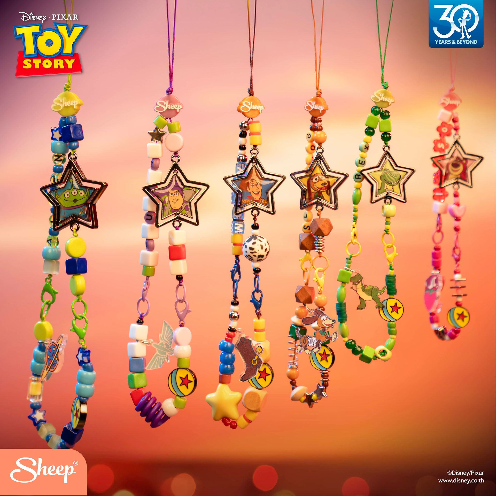 กล่องสุ่ม charm blind box sheep applesheep 2025 คอลเลกชัน คอลเลคชั่น lineup collection ลิขสิทธิ์แท้ disney ดิสนีย์ toy story ทอย สตอรี่ สายห้อยมือถือ ใช้คู่เคส phone accessories ของขวัญปีใหม่ จับฉลาก 2026 2569