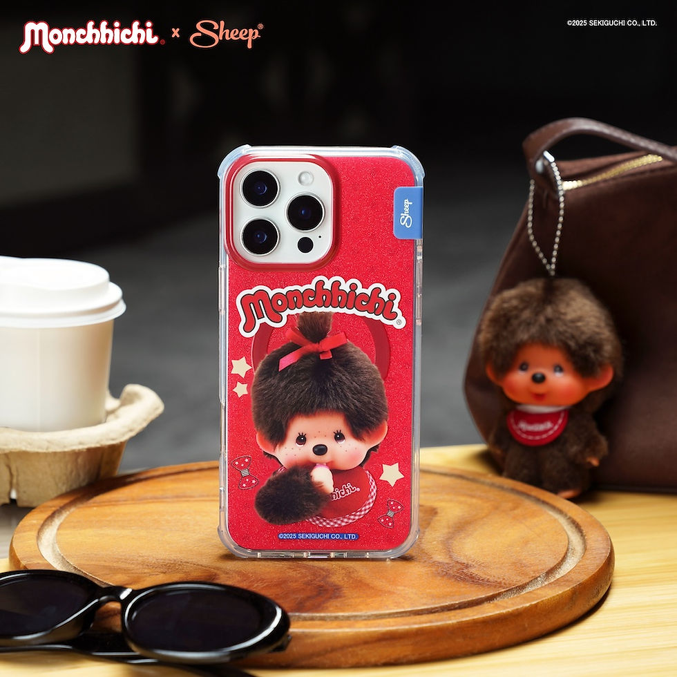 ภาพขนาดย่อ: เคสม่อนชิชิ สีแดง ม่อนชิชิจัง แบบทึบ มีของแถม iphone case magsafe monchhichi ลายน่ารัก