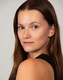 VIP-Hostess aus Bremen – geschult für exklusive Kundenbetreuung