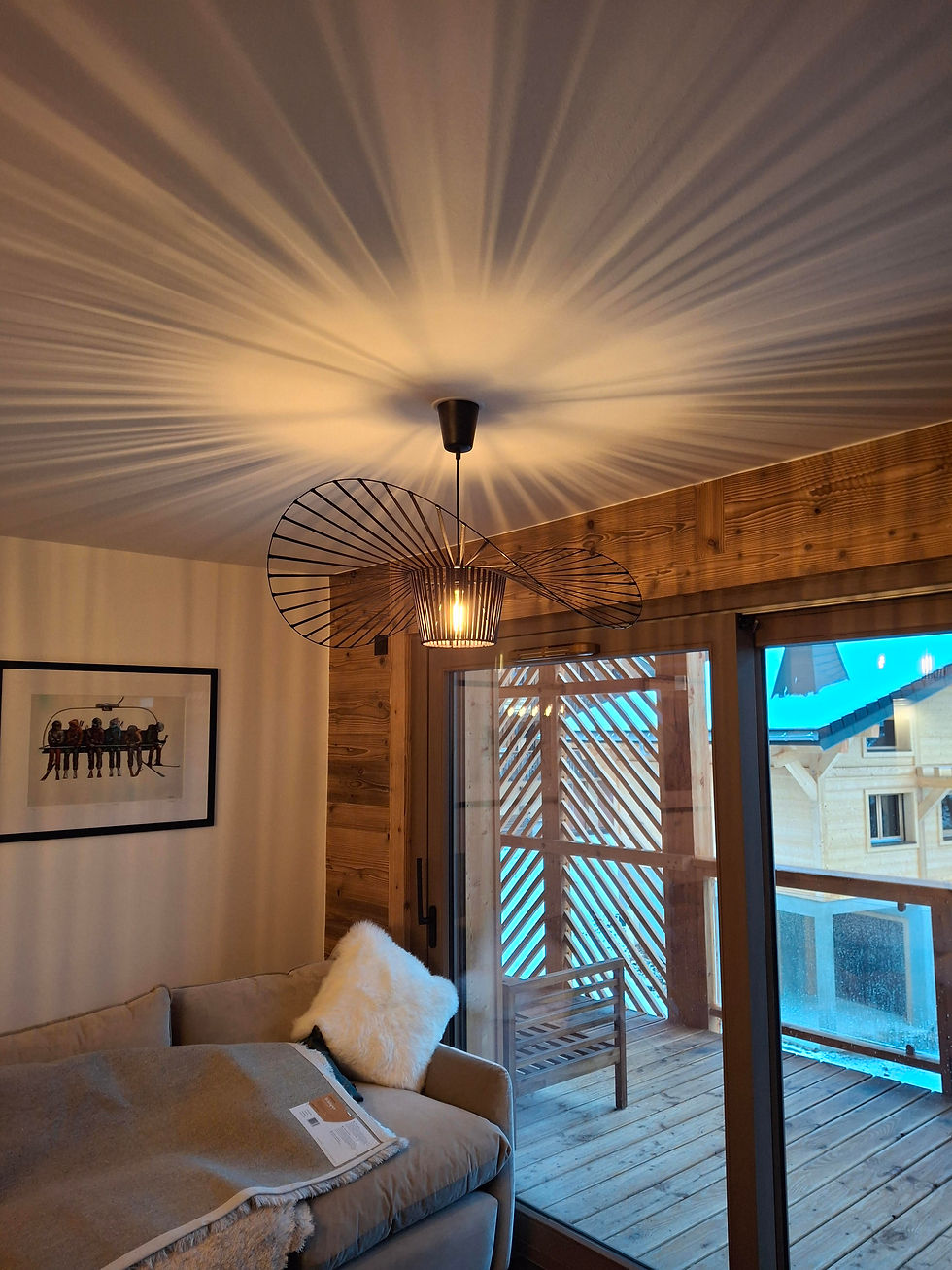 1D322E83-1BC5-43B4-8F44-95E8422A3DE2