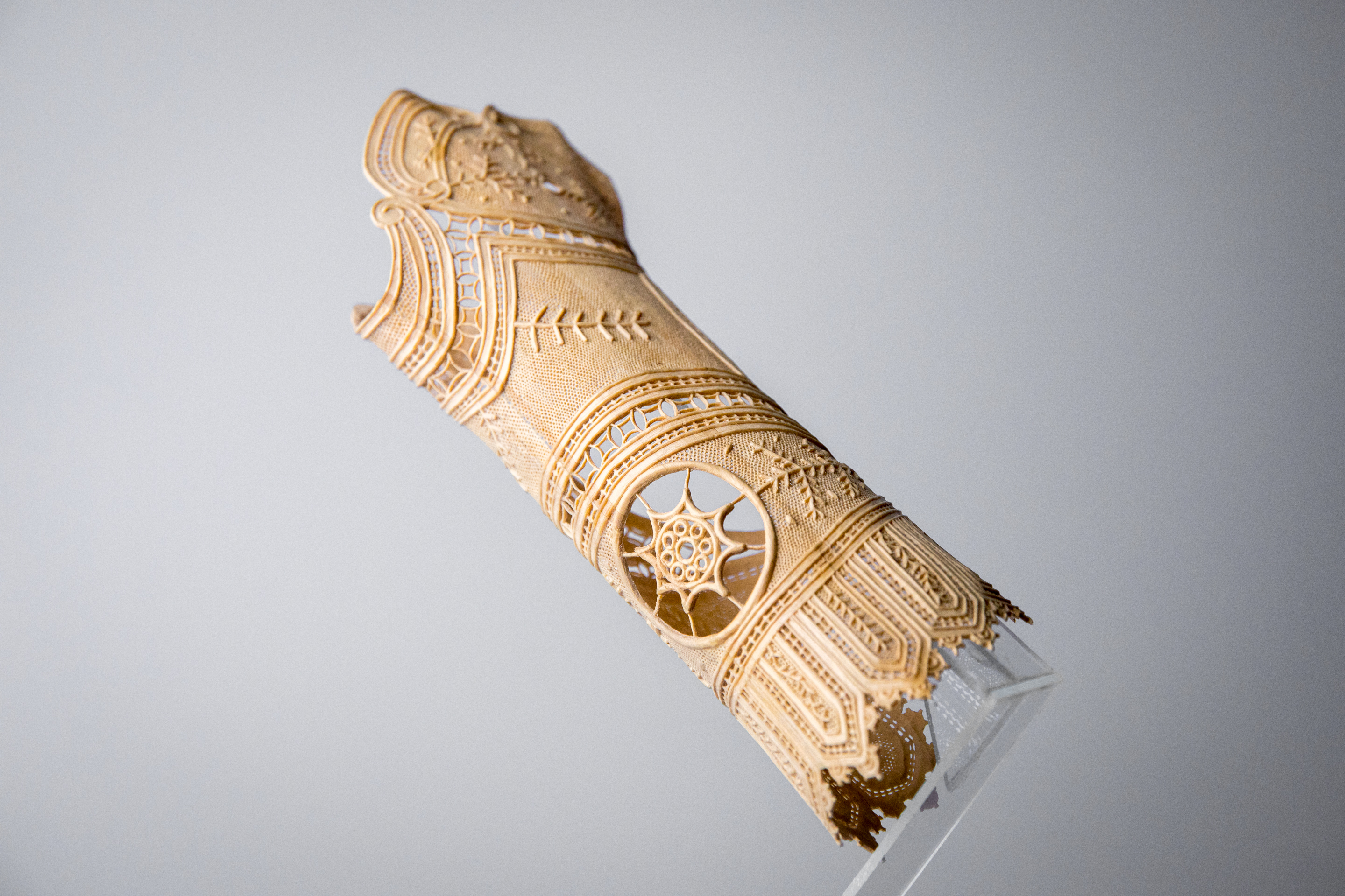 Lace's Glove