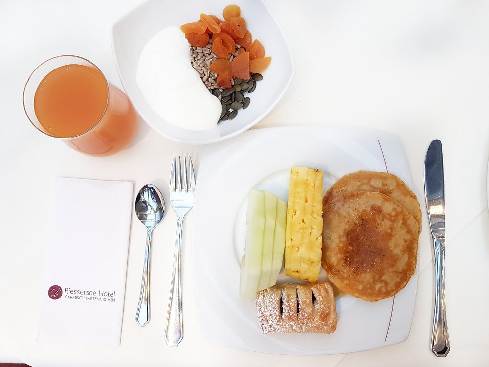 Riessersee hotel breakfast