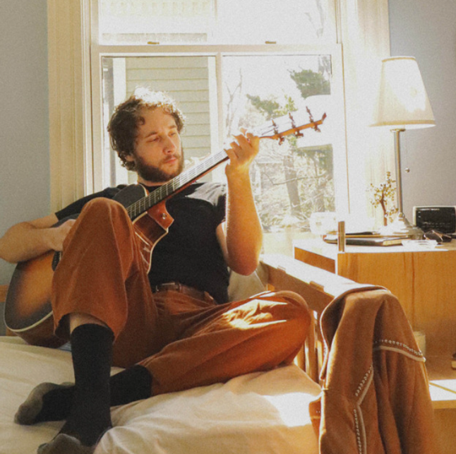 A Review of Peter DiMaggio‘s Second Single - ‘Chasing A Trace’