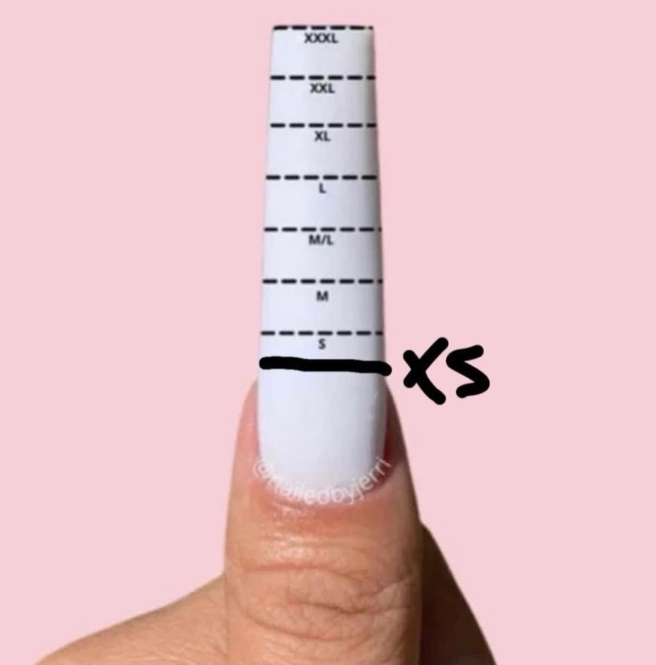 Thumbnail: Custom Gel Nails