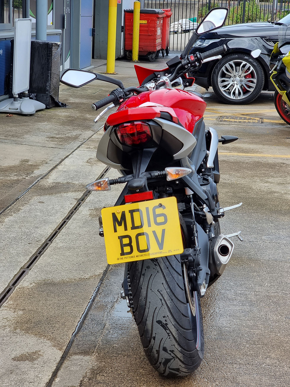 Thumbnail: Triumph Street Triple 675