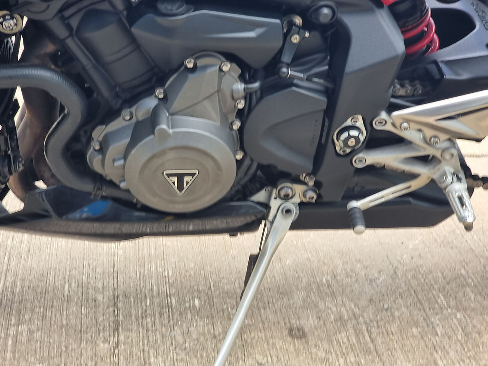 Thumbnail: 2019 Triumph Street Triple 765 R