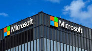 CEO da Microsoft vende metade de suas ações