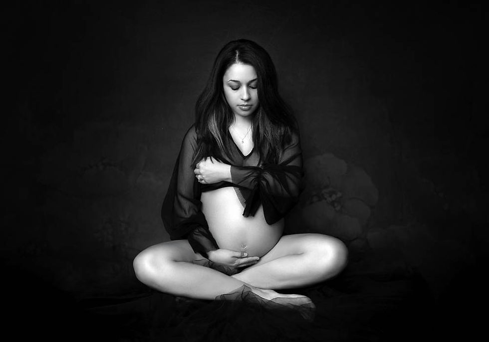 studio maternity photography St Pete, Kamilas Photography