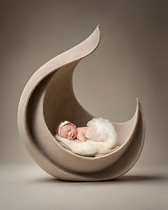 InTheLens_Newborn2_Backdrop19 copy.jpg