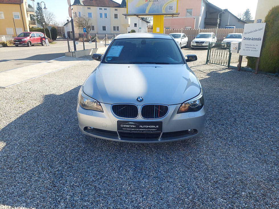 Thumbnail: BMW 523i